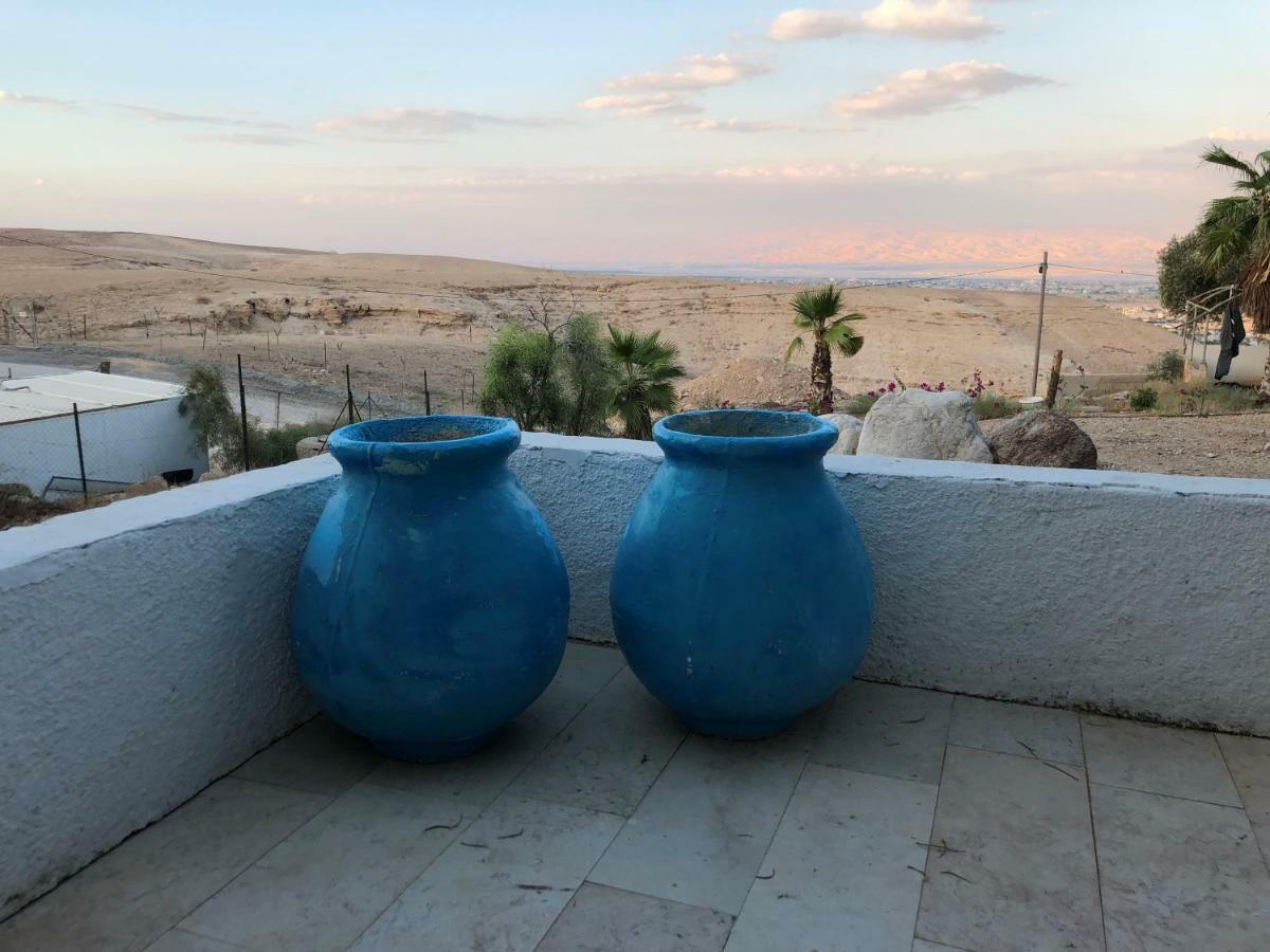 Mi Casa Tu Casa - Dead Sea Hotel Vered Yeriho Eksteriør billede